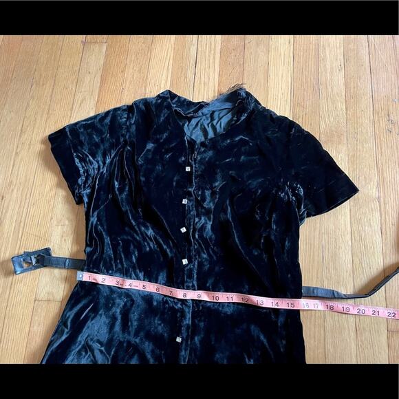 40s Vintage Black Silk Velvet Shirt Dress - Picture 5 of 10